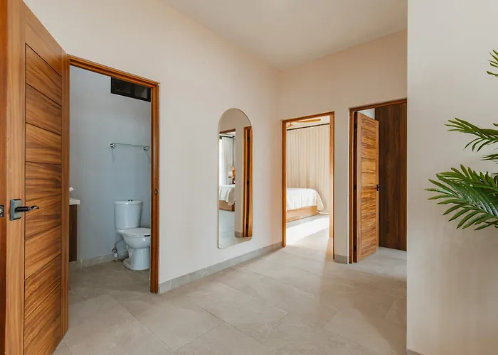 1st Floor Sea Views And Rooftop Access To The Views In Cabo Apartment